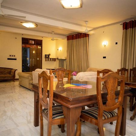 Marathona Tourist Resort - אנוראדפורה מראה חיצוני תמונה