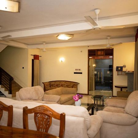 Marathona Tourist Resort - אנוראדפורה מראה חיצוני תמונה